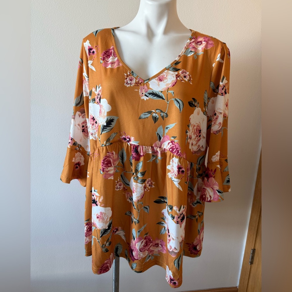 Floral V-Neck Blouse